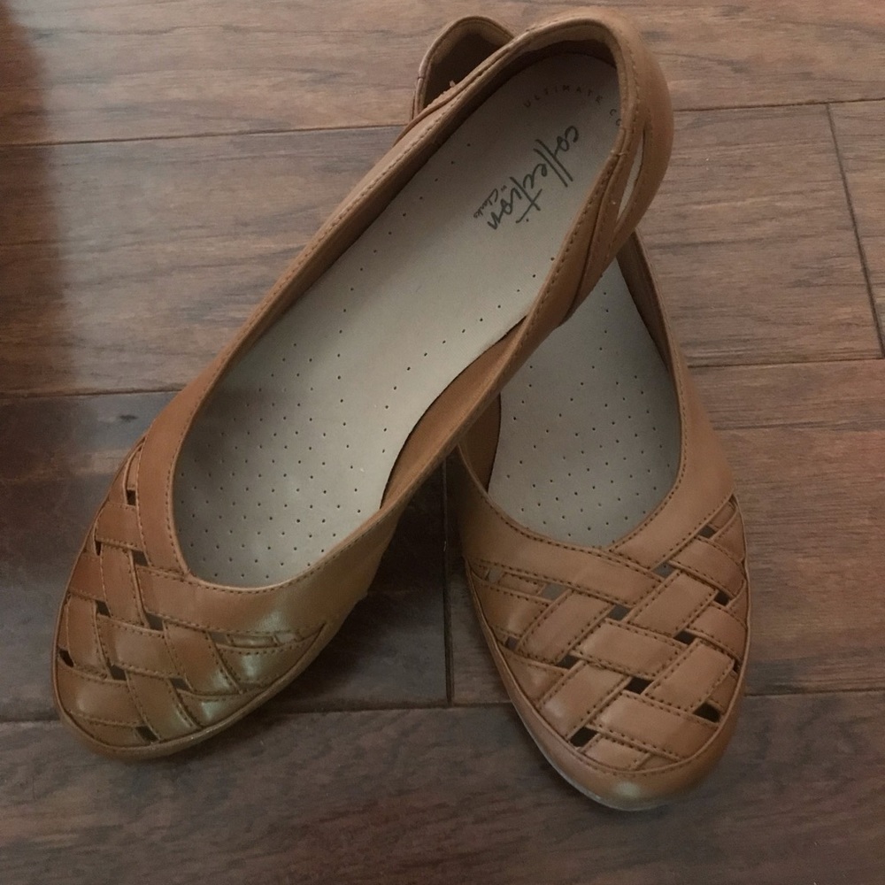 Brown basket flats by Clark’s - size 11